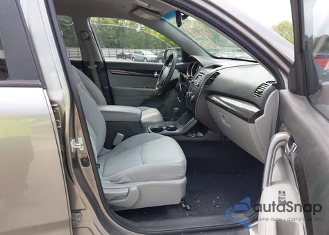 2012 Kia Sorento Lx from USA, damaged, VIN 5XYKT3A65CG305416